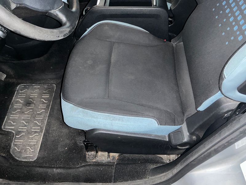 Citroen Berlingo 1.6 e-HDi Selection 2013 – снимка 31