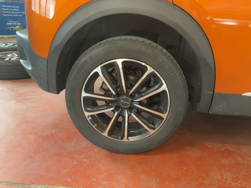 Peugeot 2008 1.2 PureTech Allure 2021 – снимка 9