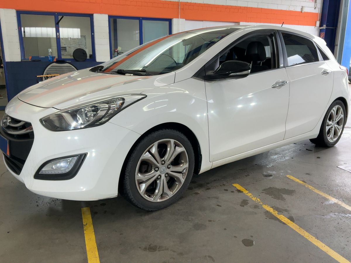 Hyundai i30 1.6 GDI FIFA World Cup Edition
