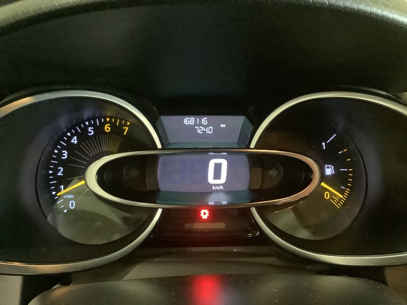 Renault Clio 1.2 Dynamique — zdjęcie 13