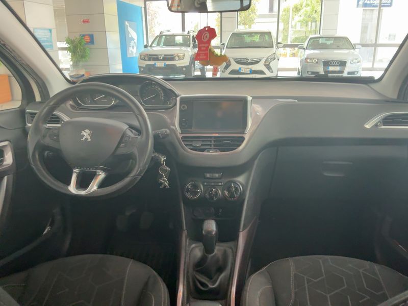 Peugeot 2008 1.6 e-HDi Active 2014 – снимка 17