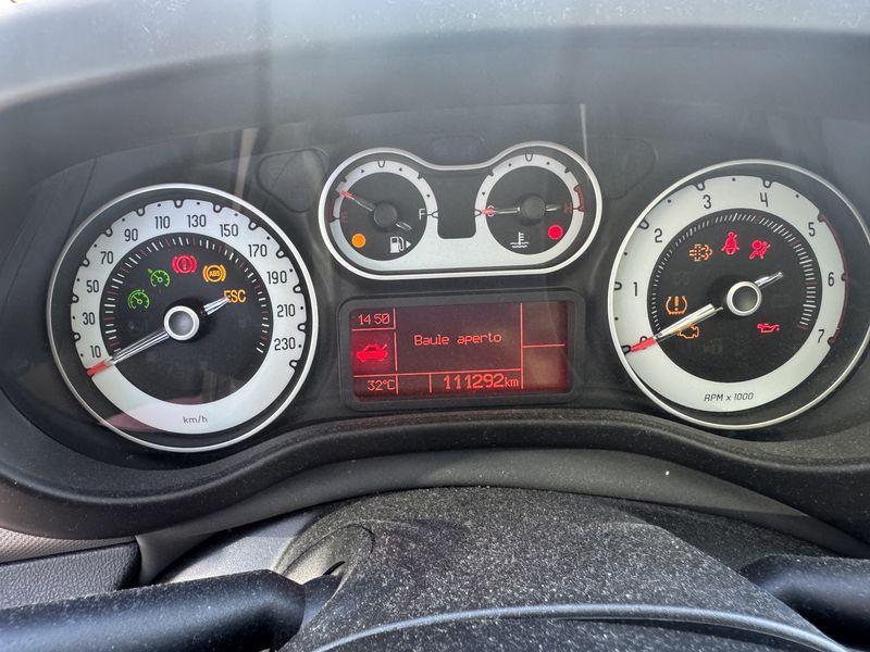 Fiat 500L 1.3 JTD Lounge — zdjęcie 12