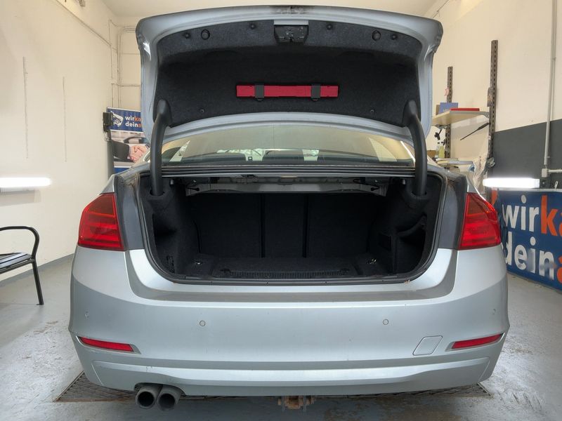 BMW 3er 328i xDrive 2013 – снимка 15