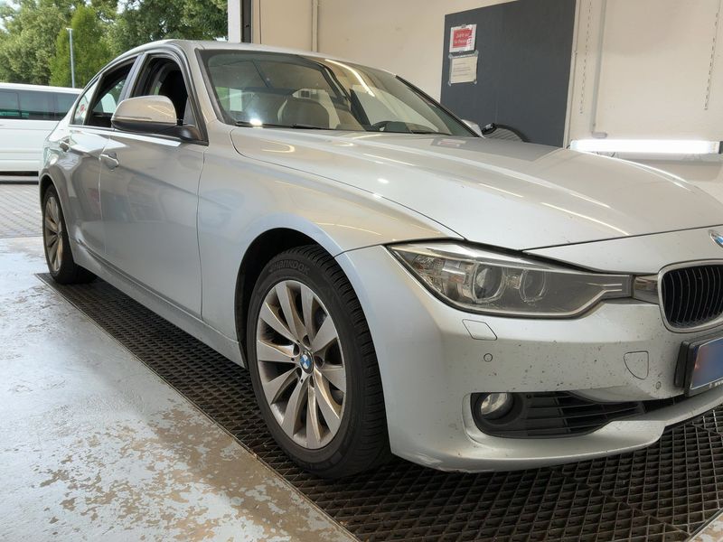 BMW 3er 328i xDrive 2013 – снимка 12