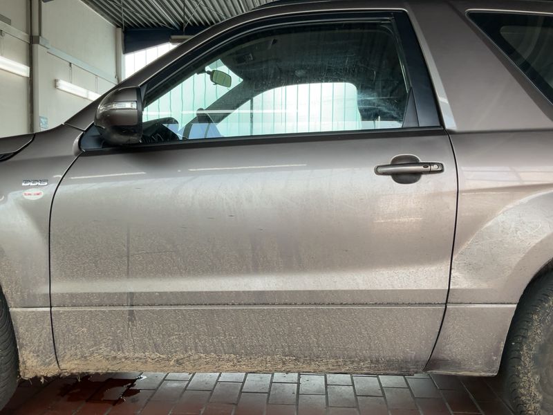 Suzuki Grand Vitara 1.9 DDiS Comfort — zdjęcie 4