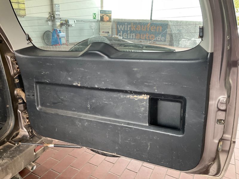 Suzuki Grand Vitara 1.9 DDiS Comfort 2013 – снимка 52
