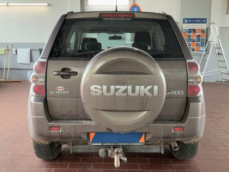Suzuki Grand Vitara 1.9 DDiS Comfort — zdjęcie 5