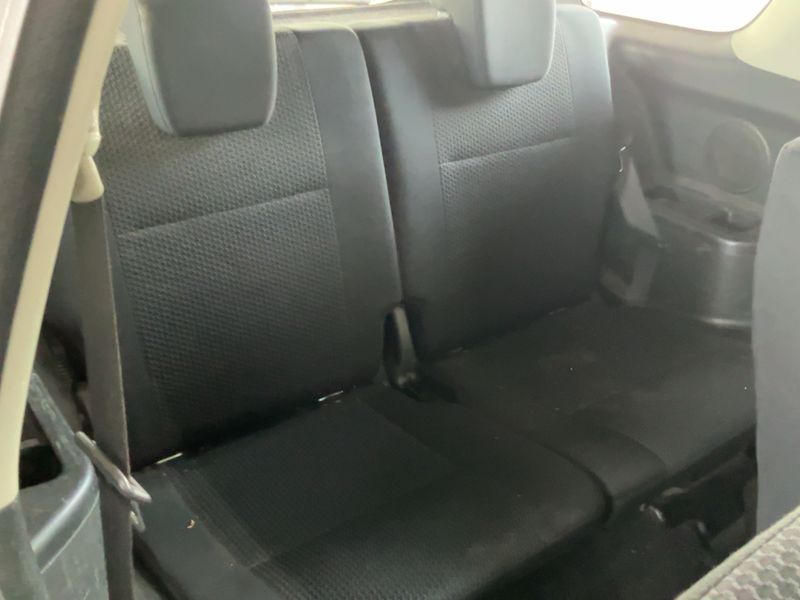 Suzuki Grand Vitara 1.9 DDiS Comfort — zdjęcie 14