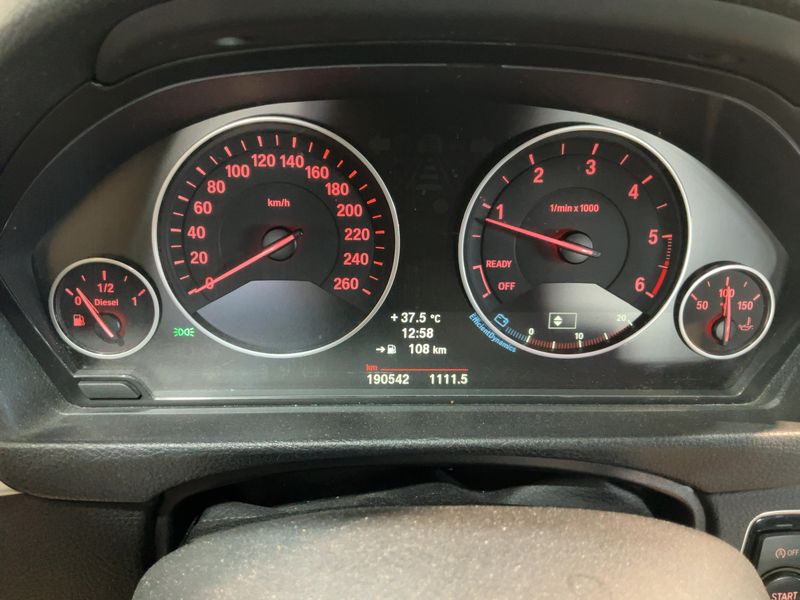 BMW 3er 320d 2012 – снимка 19