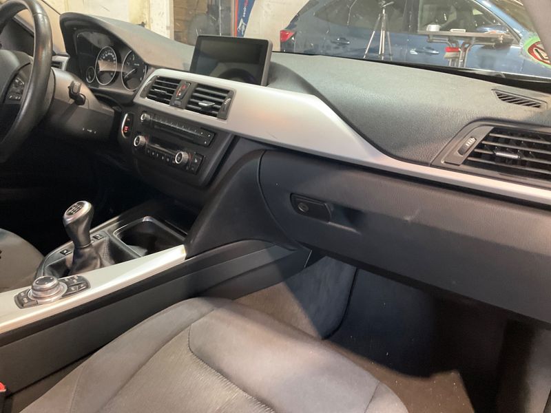 BMW 3er 320d 2012 – снимка 26
