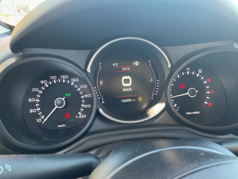Fiat 500L 1.4 Cross — zdjęcie 13
