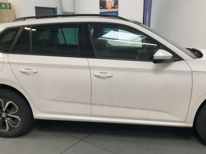 Skoda Kamiq 1.0 TSI Ambition — zdjęcie 7