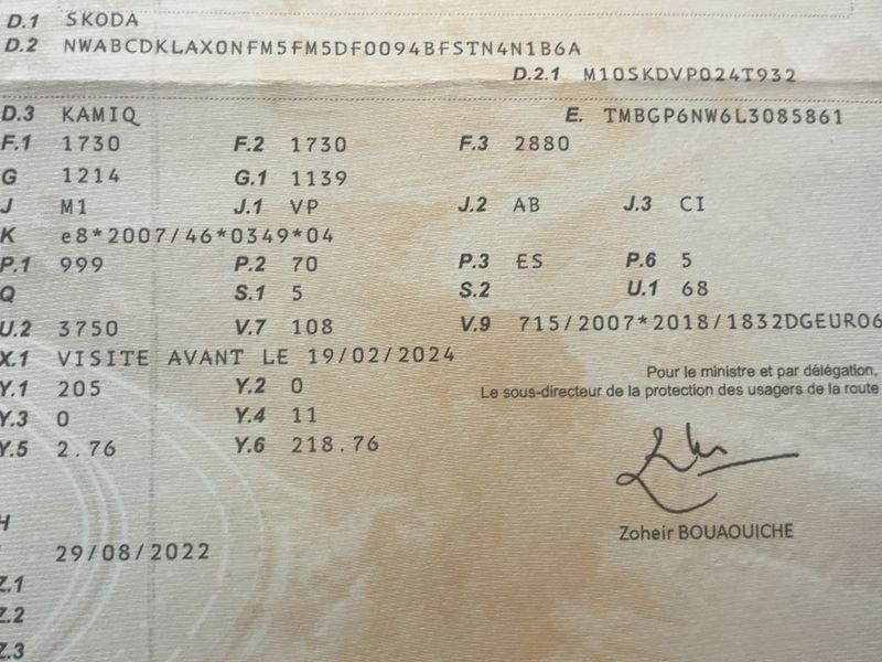 Skoda Kamiq 1.0 TSI Ambition — zdjęcie 15