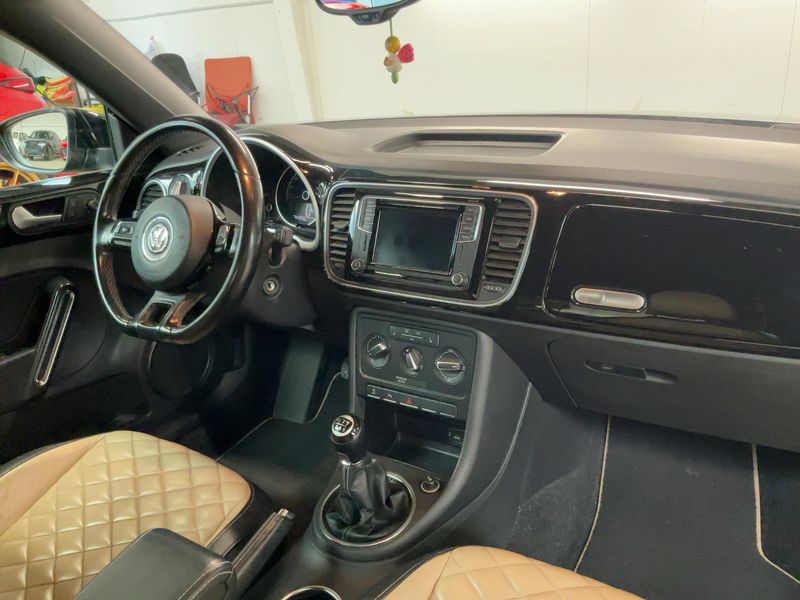 Volkswagen Beetle 1.2 TSI Exclusive Design BlueMotion Tech — zdjęcie 12