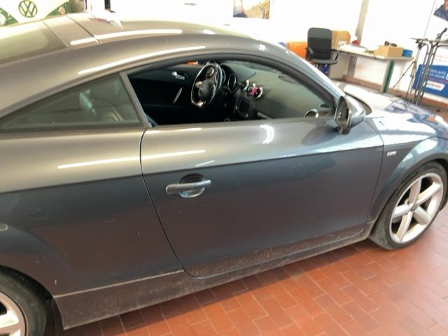 Audi TT 2.0 TFSI Coupe — zdjęcie 7