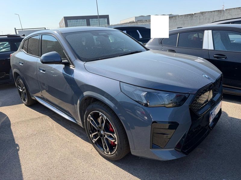 BMW iX2 eDrive20 M Sport — zdjęcie 6