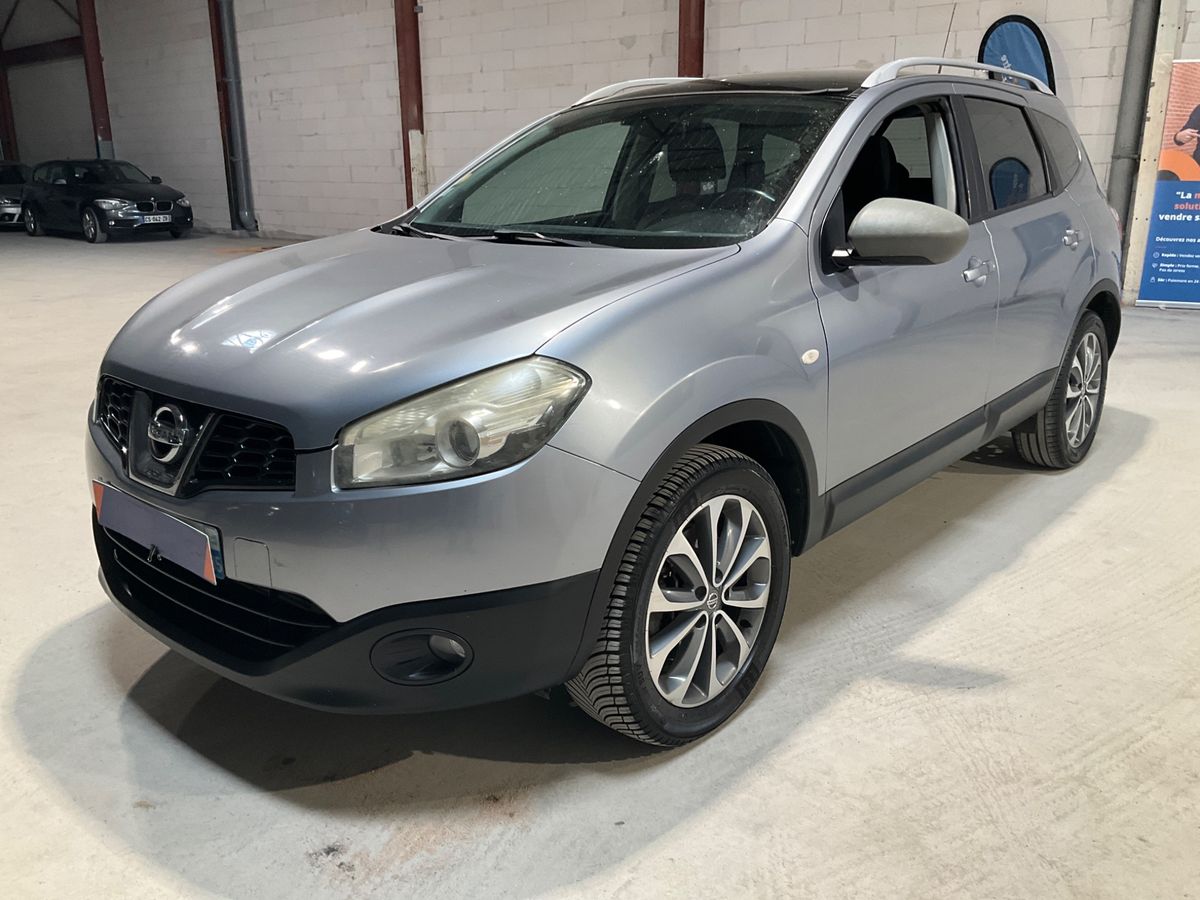 Nissan Qashqai+2 2010
