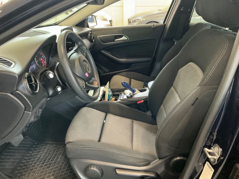 Mercedes-Benz GLA-Klasse GLA 180 d Business 2018 – снимка 27