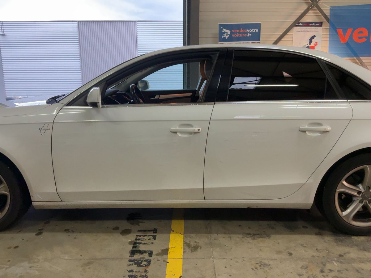 Audi A4 2012 — photo 5