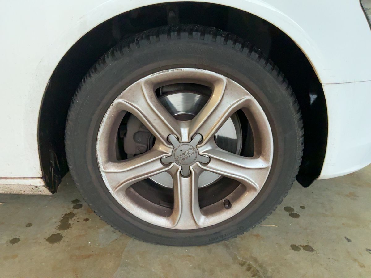 Audi A4 2012 — photo 12