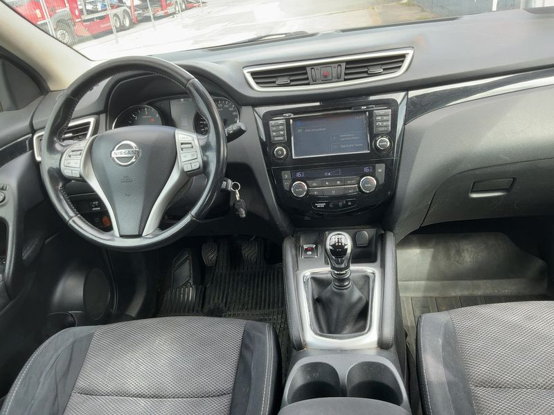 Nissan Qashqai 1.6 dCi Acenta — zdjęcie 12