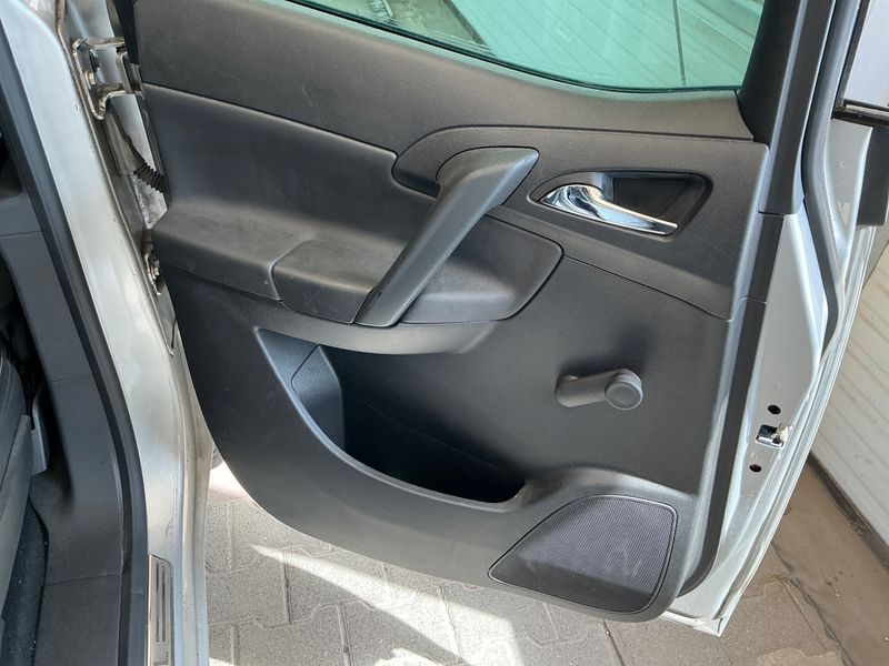 Opel Meriva 1.4 Turbo 150 Jahre Opel 2012 – снимка 30