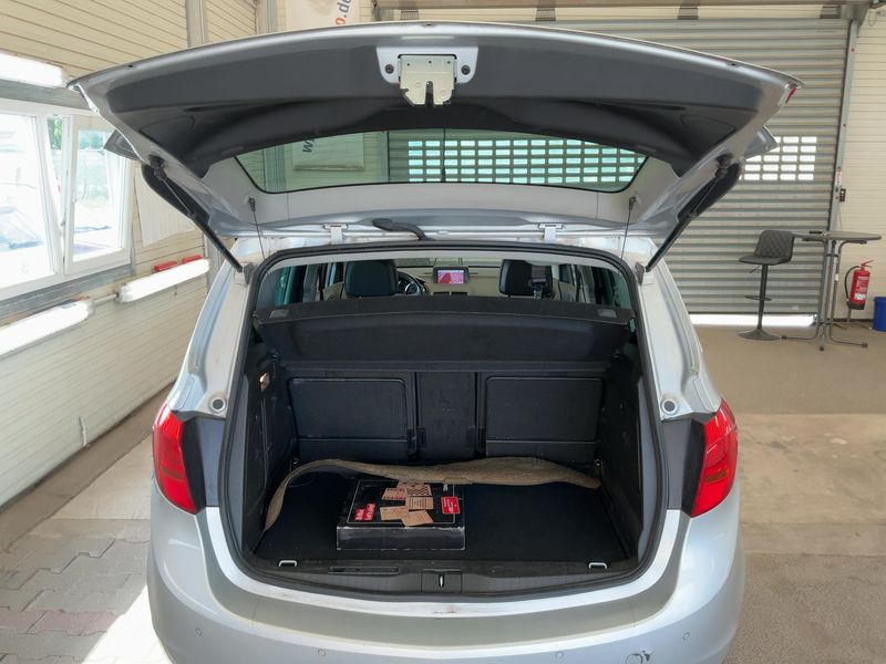 Opel Meriva 1.4 Turbo 150 Jahre Opel — zdjęcie 10