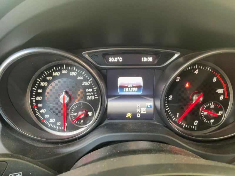 Mercedes-Benz A-Klasse A 200 CDI Urban — zdjęcie 13