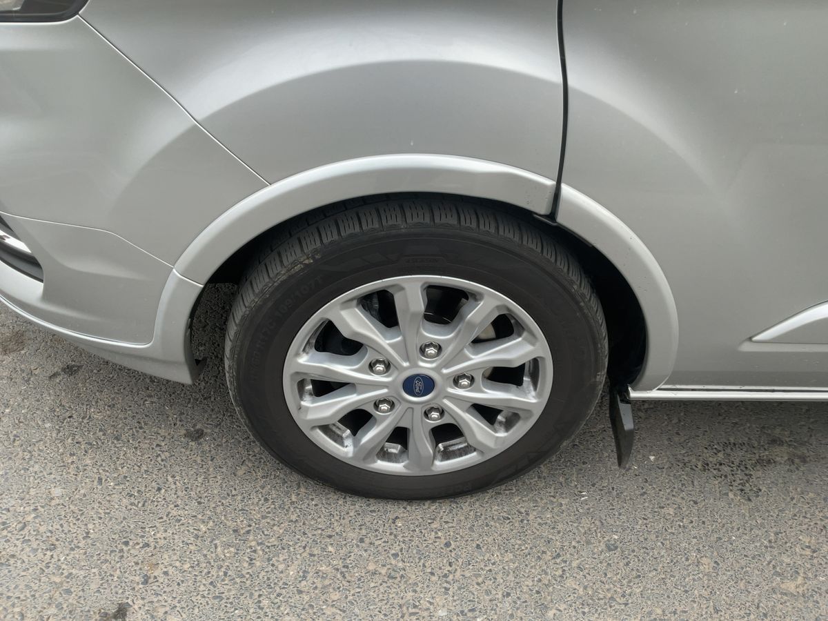 Ford Tourneo 2022 — photo 4