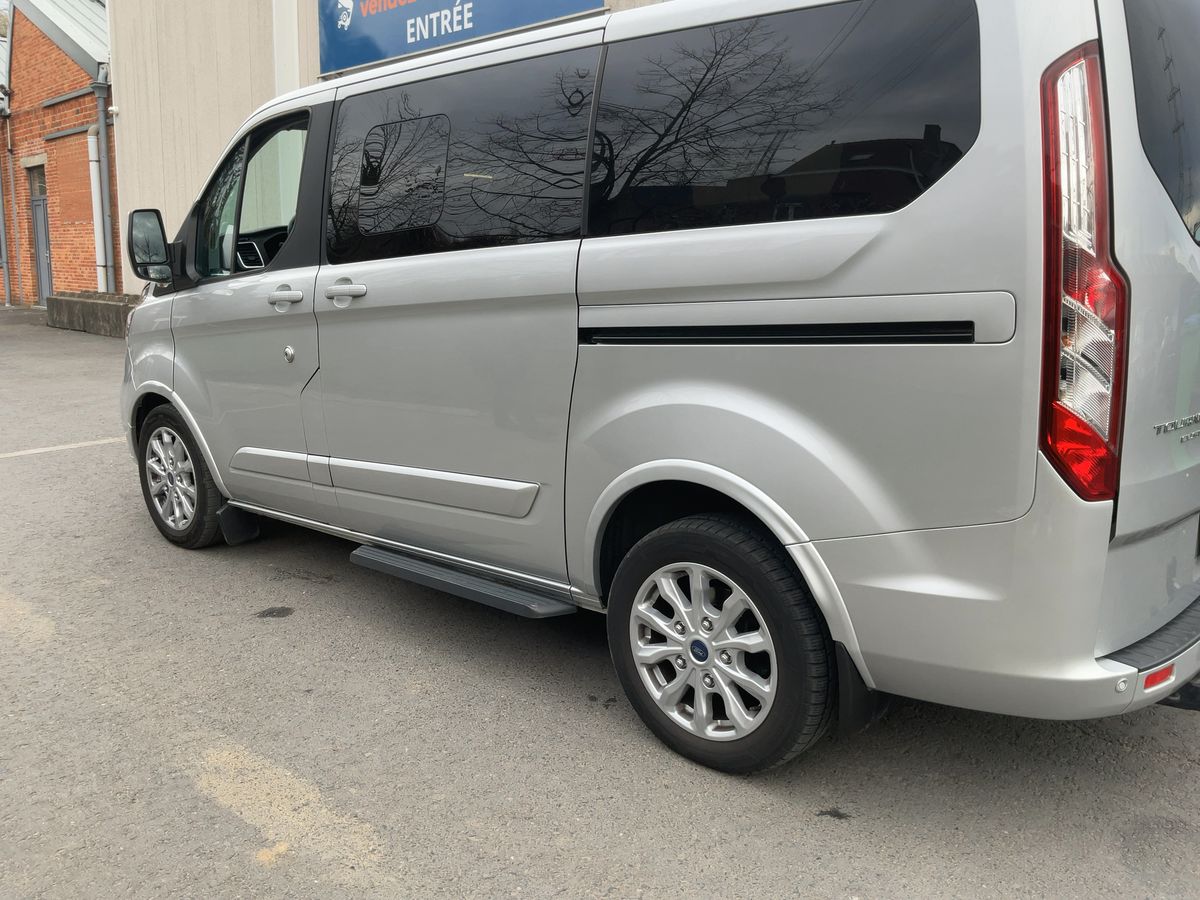 Ford Tourneo 2022 — photo 7