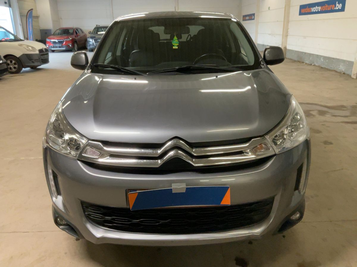 Citroen C4 2012 — photo 15