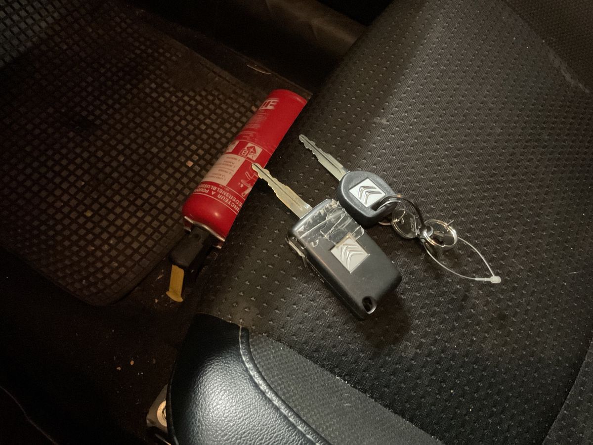 Citroen C4 2012 — photo 24