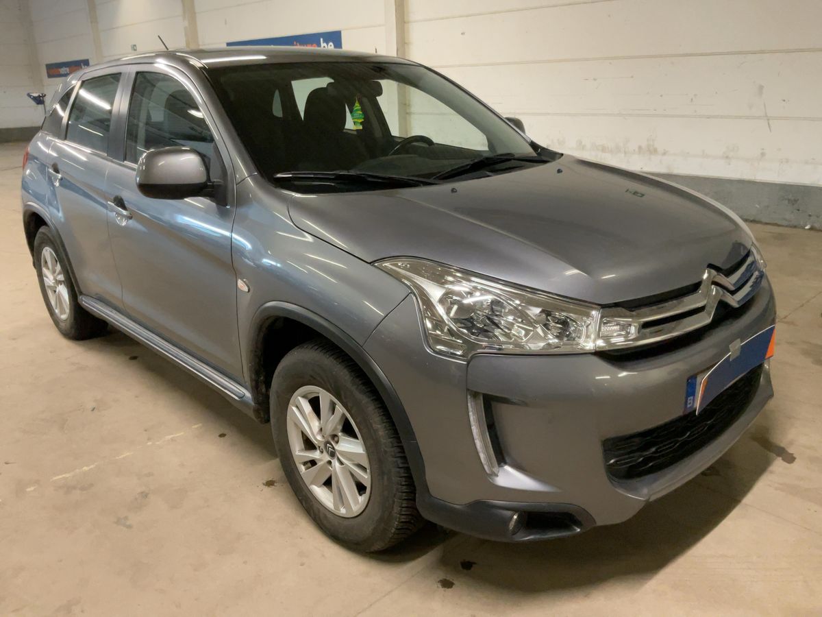 Citroen C4 2012 — photo 13