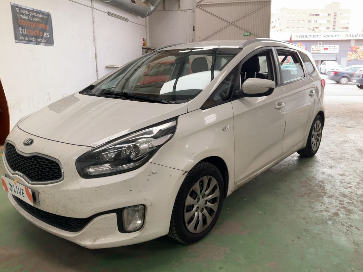 Kia Carens d'occasion