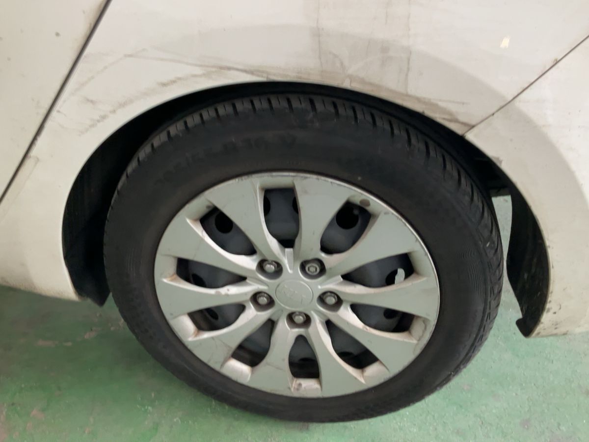 Kia Carens 2015 — photo 6