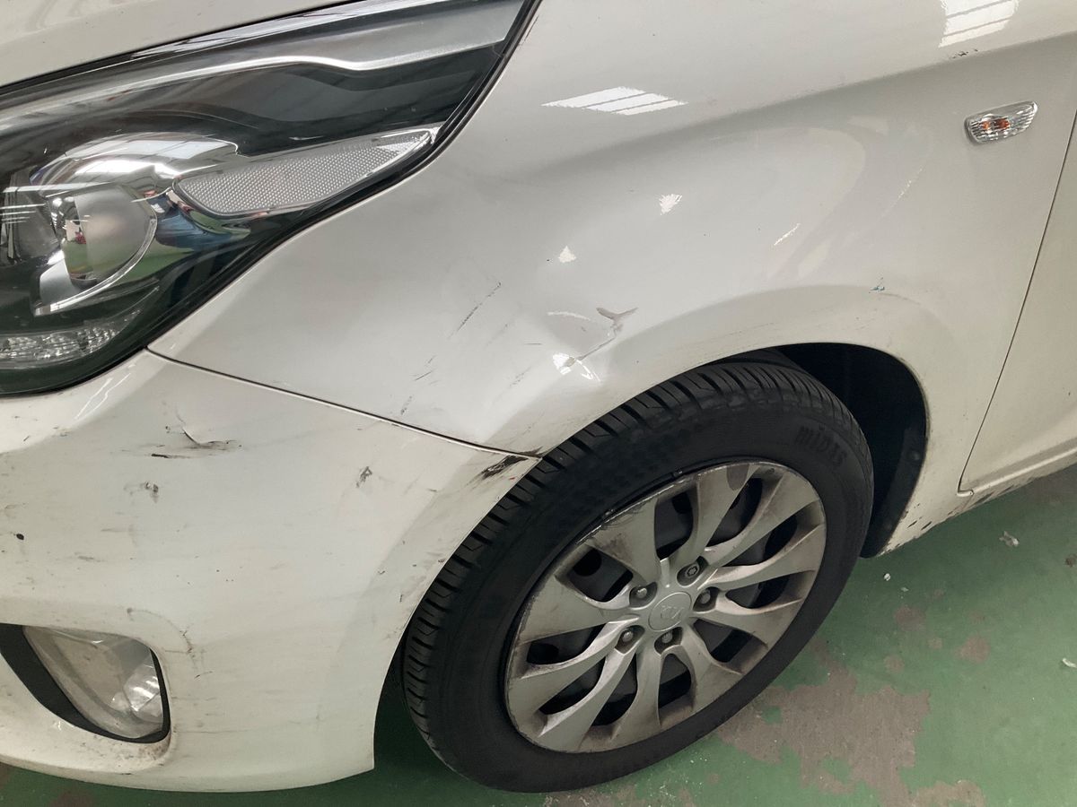 Kia Carens 2015 — photo 27