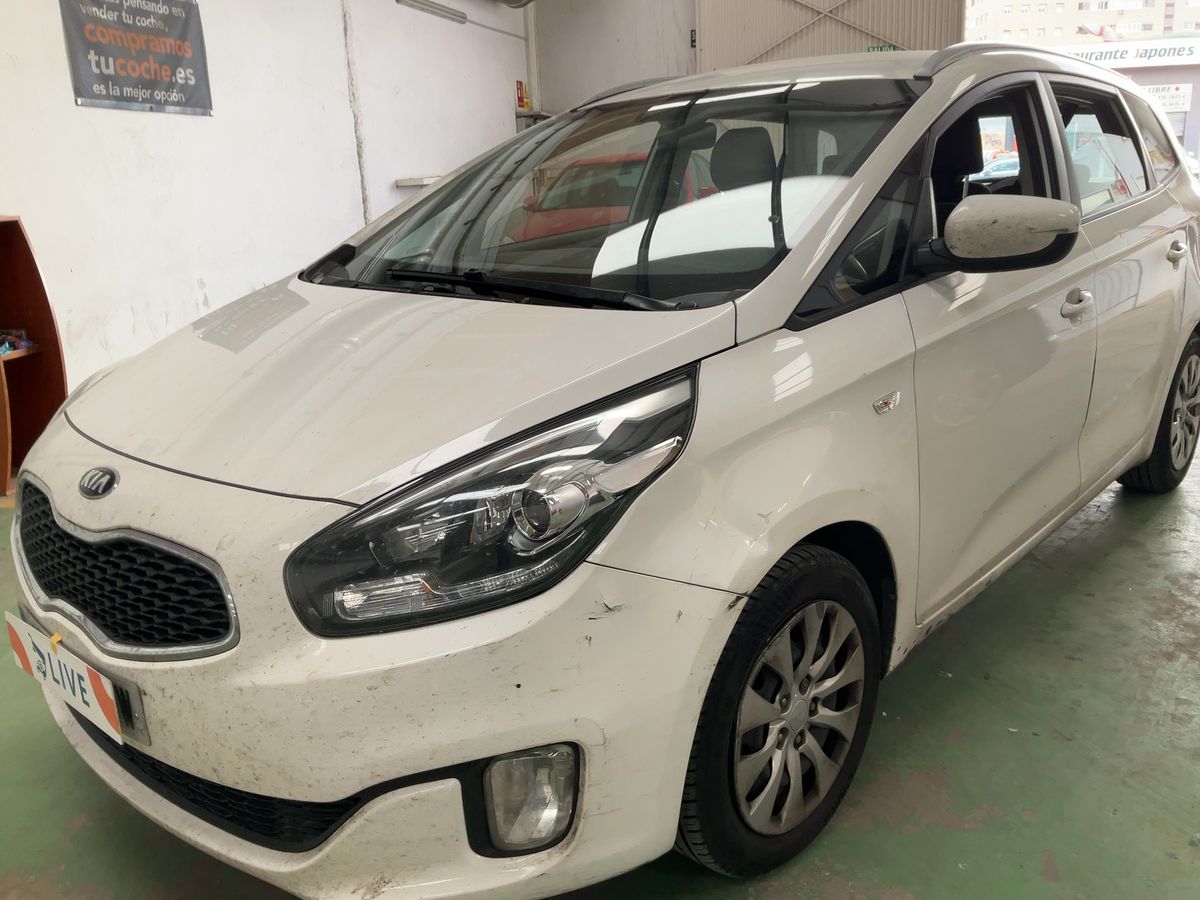 Kia Carens d'occasion