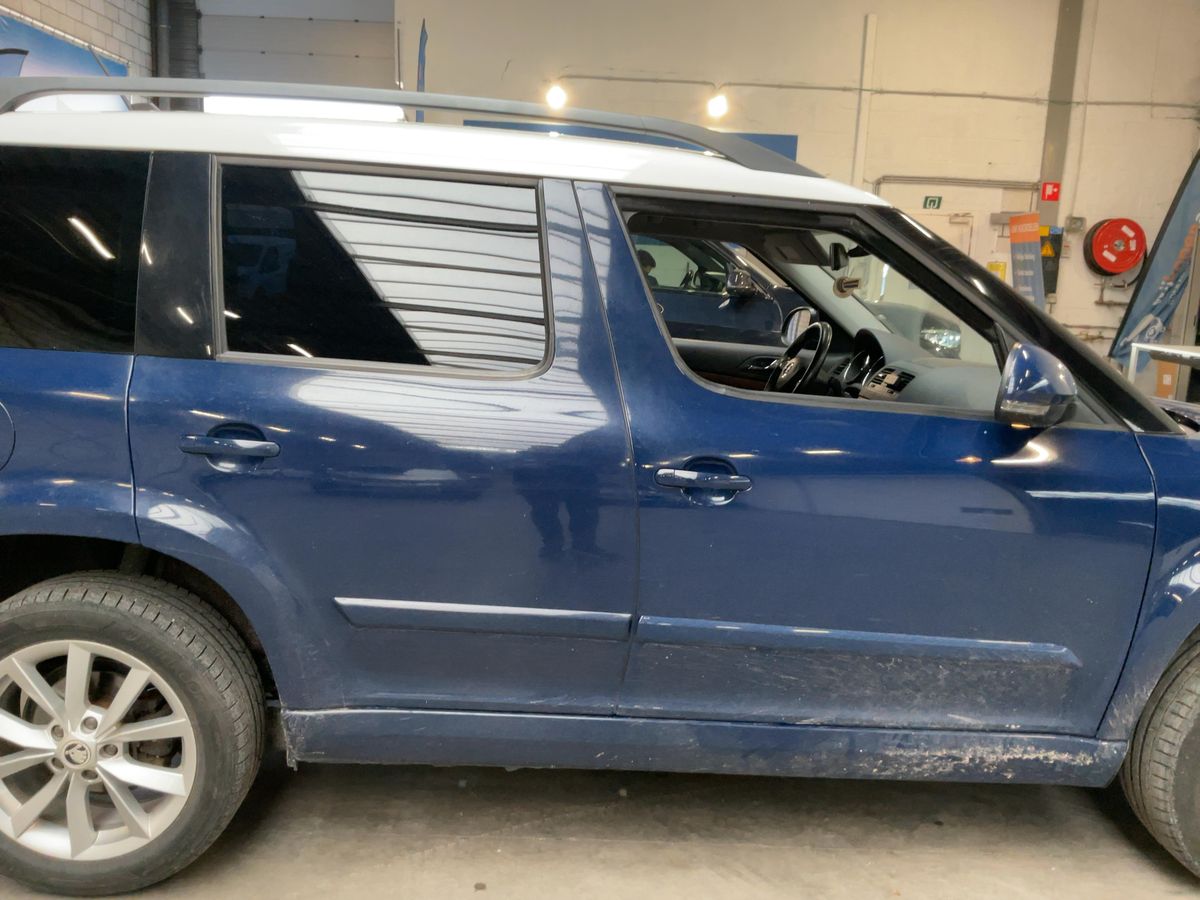 Skoda Yeti 2015 — photo 11