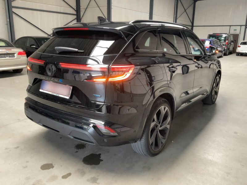 Renault Austral 1.2 Hybrid E-Tech Iconic Esprit Alpine — zdjęcie 6