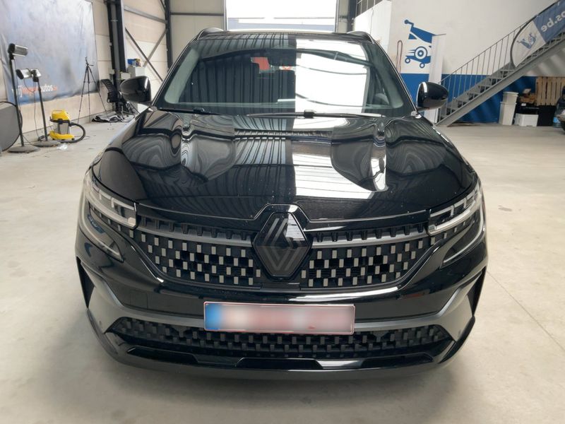 Renault Austral 1.2 Hybrid E-Tech Iconic Esprit Alpine — zdjęcie 9