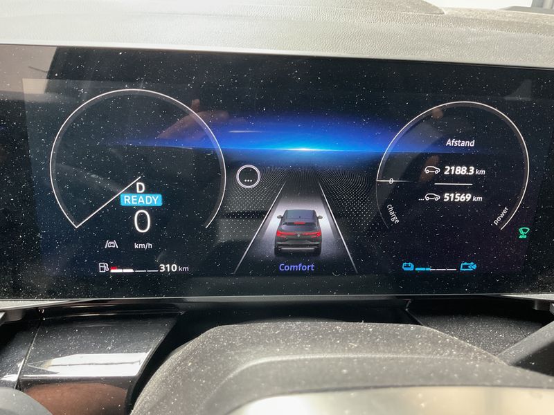 Renault Austral 1.2 Hybrid E-Tech Iconic Esprit Alpine — zdjęcie 13
