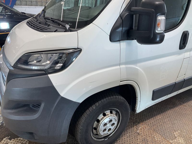 Peugeot Boxer 2.2 HDi 333 L2H2 Komfort 2015 – снимка 48