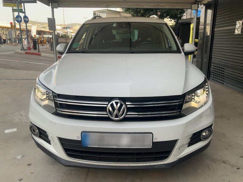 Volkswagen Tiguan 2.0 TDI Sport 4Motion BlueMotion Tech 2015 – снимка 14