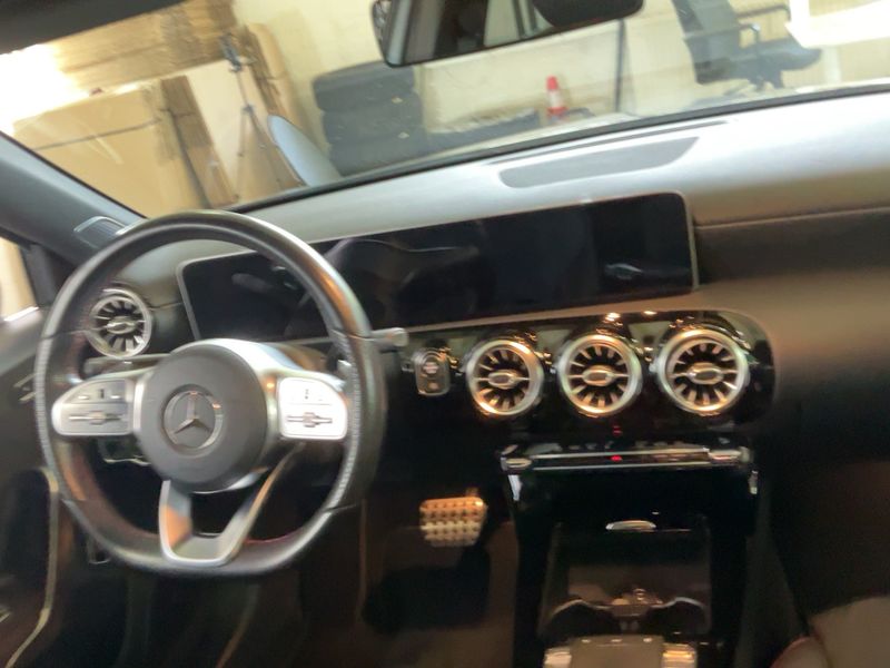 Mercedes-Benz A-Klasse Limousine A 180 AMG Line — zdjęcie 12