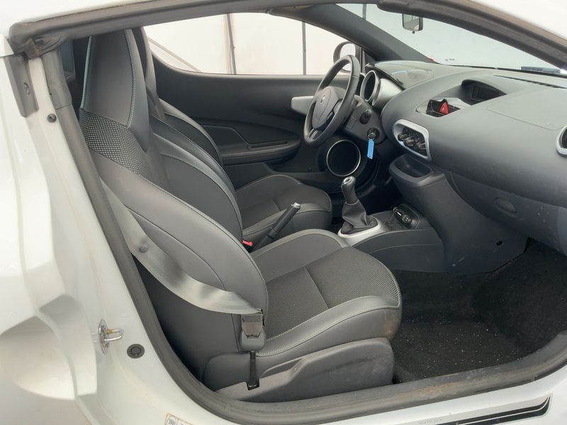 Renault Wind 1.2 TCe Dynamique — zdjęcie 14