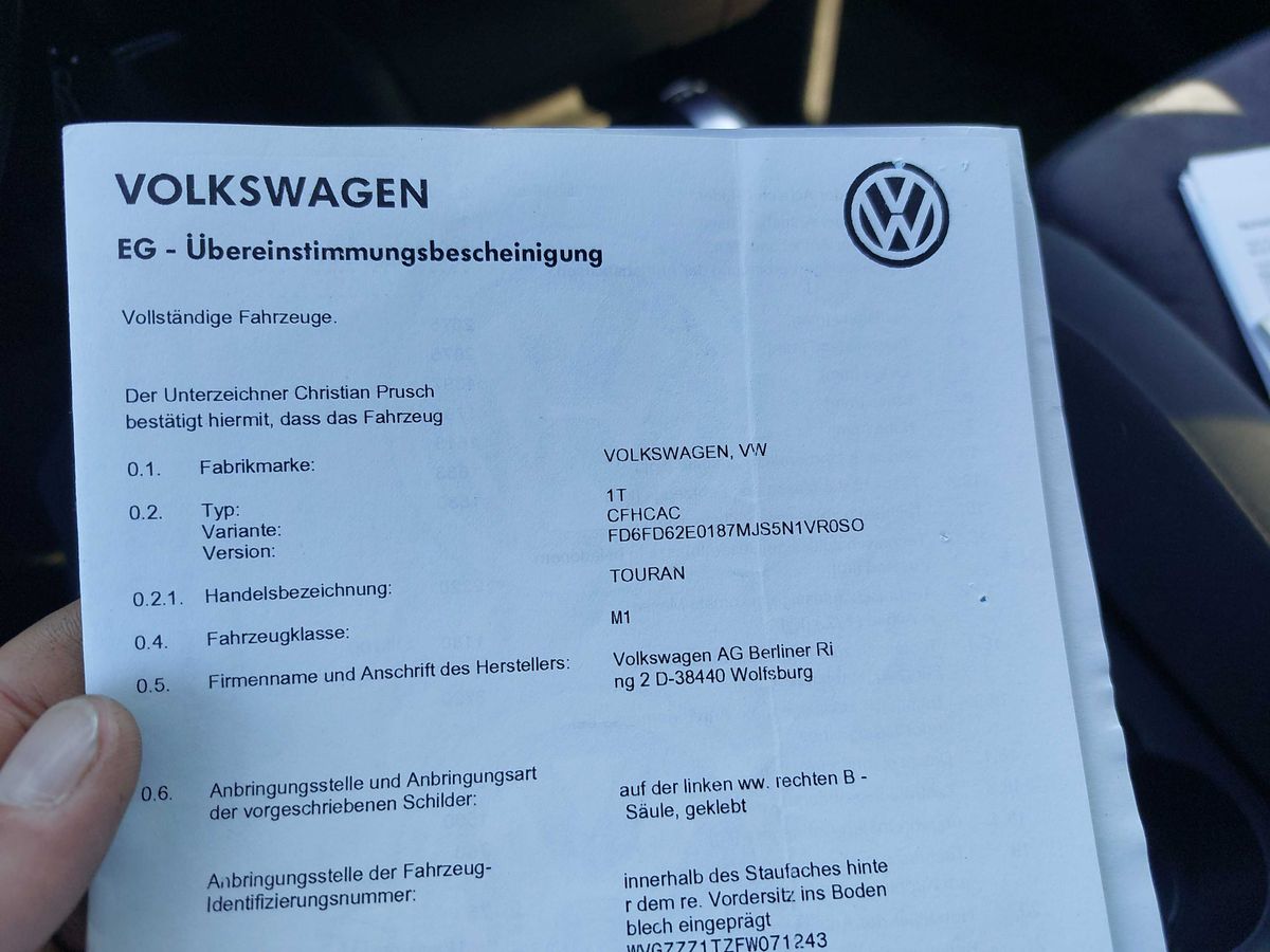 Volkswagen Touran 2.0 TDI Highline