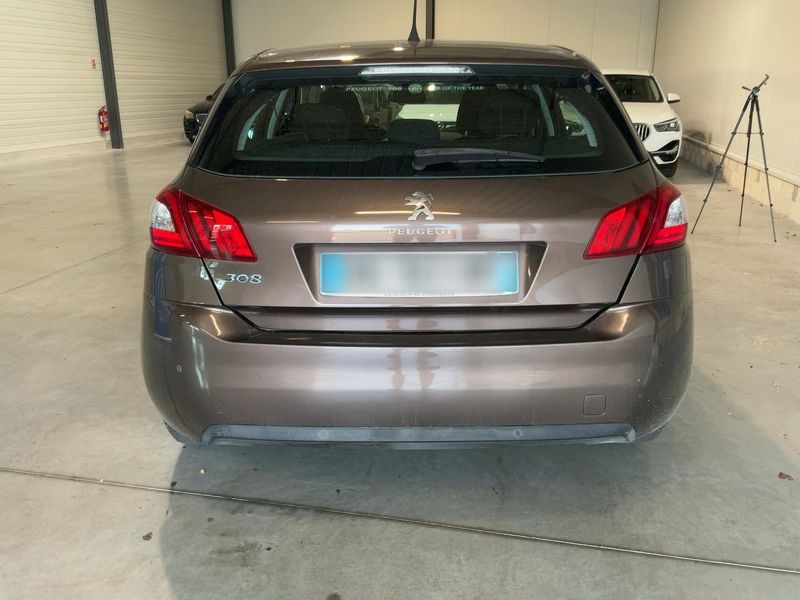 Peugeot 308 1.6 e-HDi Active 2014 – снимка 7