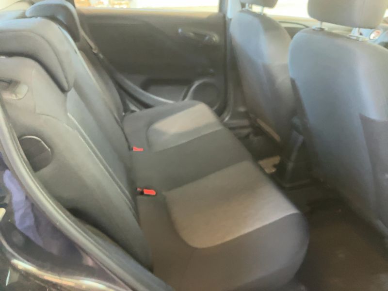 Fiat Punto 1.3 M-Jet Street — zdjęcie 14