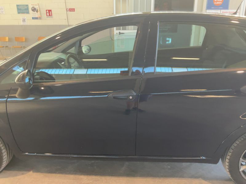 Fiat Punto 1.3 M-Jet Street — zdjęcie 4