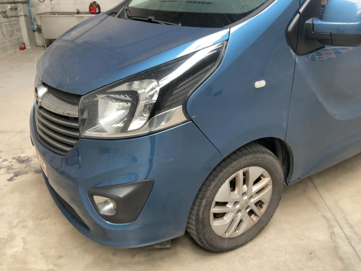 Opel Vivaro 1.6 CDTI Biturbo Combi L1H1 2,7t